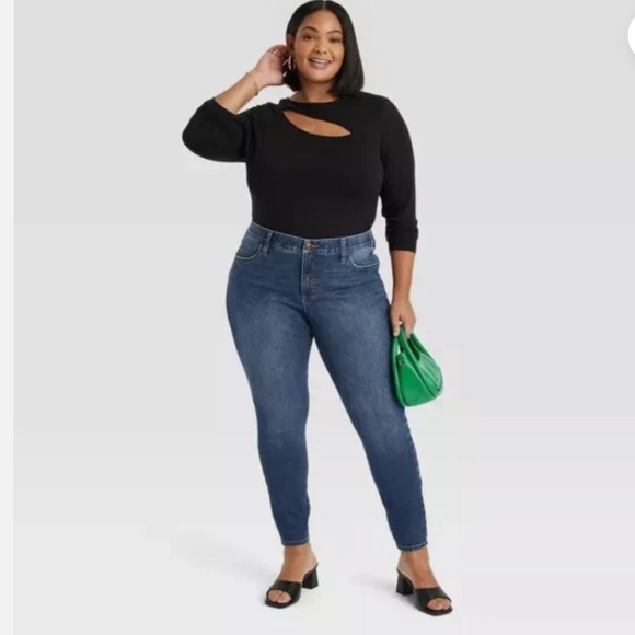 Ava & Viv Mid-Rise Skinny Jeans EUC - Picture 2 of 5